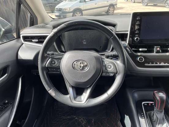 TOYOTA-COROLLA-2022