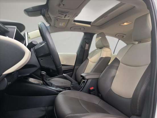 TOYOTA-COROLLA-2022