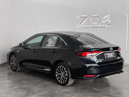 TOYOTA-COROLLA-2023