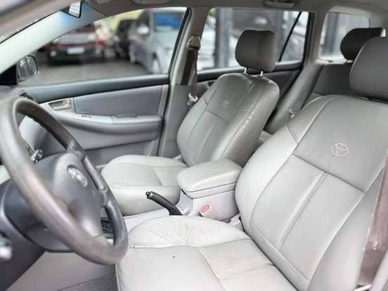 TOYOTA-COROLLA-2006
