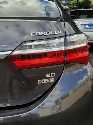 TOYOTA-COROLLA-2017