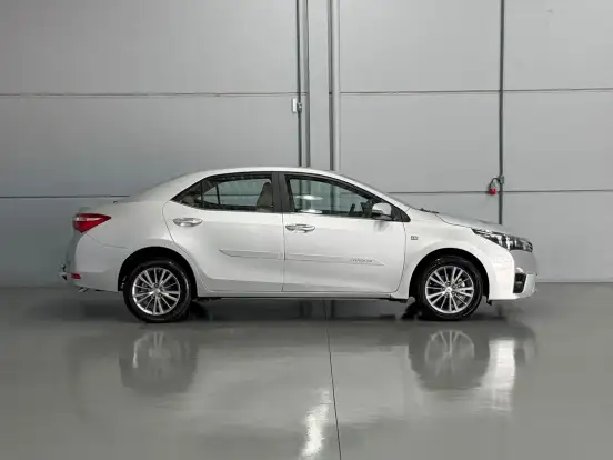 TOYOTA-COROLLA-2.0 ALTIS 16V FLEX 4P AUTOMÁTICO TOYOTA-COROLLA-2015