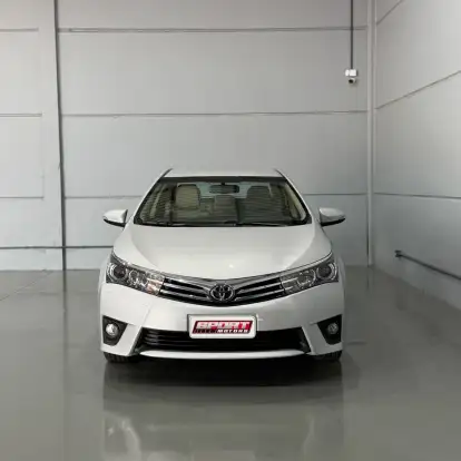 TOYOTA-COROLLA-2015