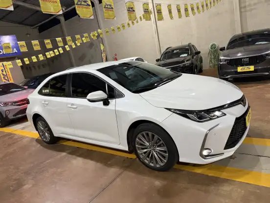 TOYOTA-COROLLA-2023