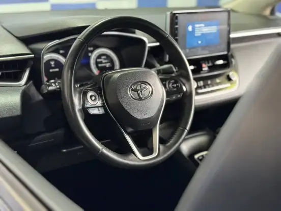 TOYOTA-COROLLA-2024