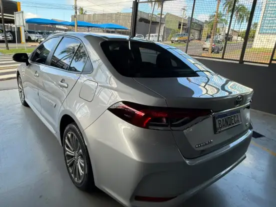 TOYOTA-COROLLA-2022