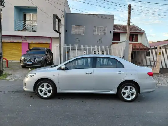TOYOTA-COROLLA-2.0 XEI 16V FLEX 4P AUTOMÁTICO TOYOTA-COROLLA-2011