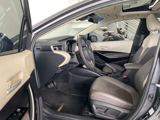 TOYOTA-COROLLA-2021
