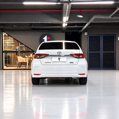 TOYOTA-COROLLA-2025