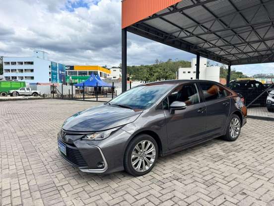 TOYOTA-COROLLA-2022