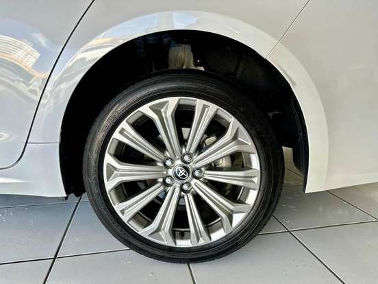 TOYOTA-COROLLA-2020