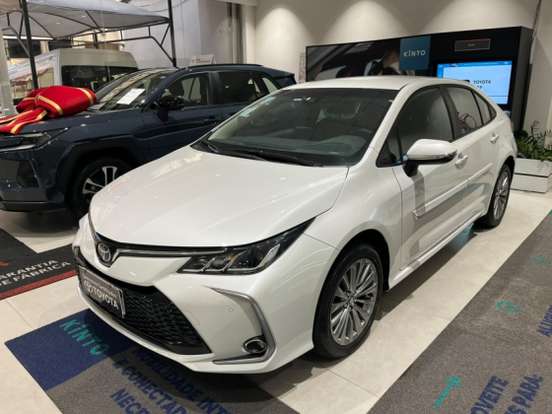 TOYOTA-COROLLA-2025