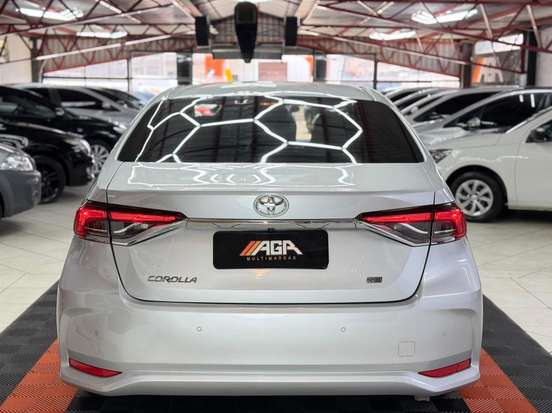 TOYOTA-COROLLA-2024