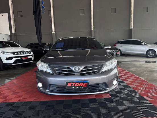 TOYOTA-COROLLA-2012