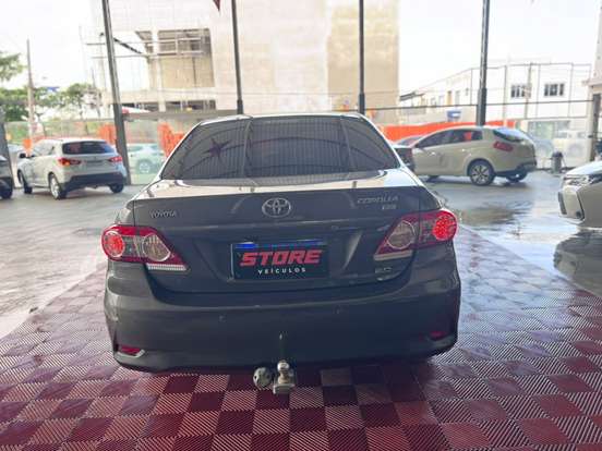 TOYOTA-COROLLA-2012