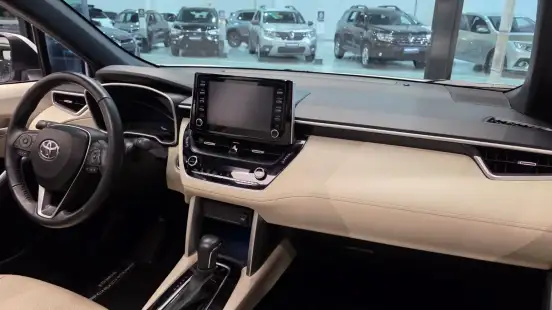 TOYOTA-COROLLA CROSS-2022