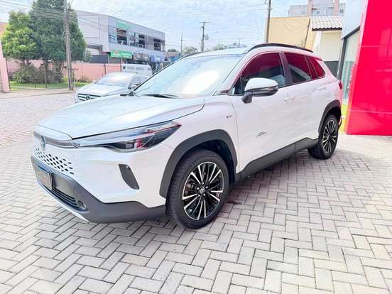 TOYOTA-COROLLA CROSS-2024