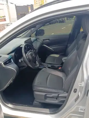 TOYOTA-COROLLA CROSS-2021
