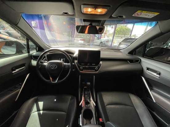 TOYOTA-COROLLA CROSS-2024
