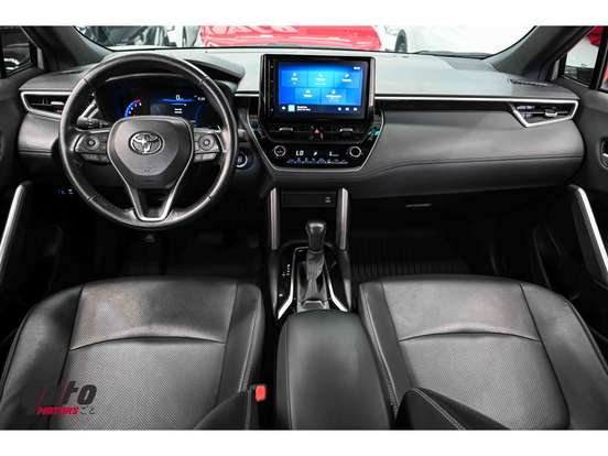 TOYOTA-COROLLA CROSS-2023