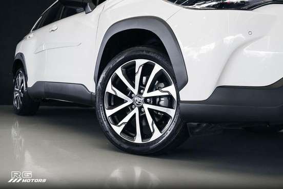 TOYOTA-COROLLA CROSS-2023