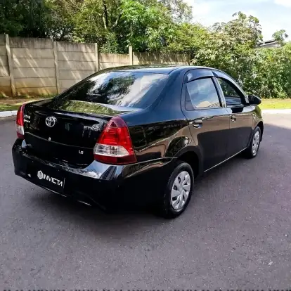 TOYOTA-ETIOS-2020