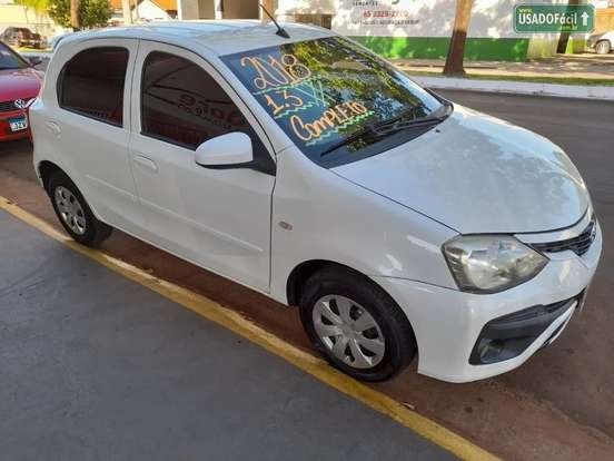 TOYOTA-ETIOS-2017
