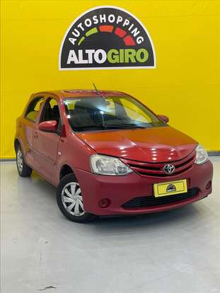 TOYOTA-ETIOS-2016