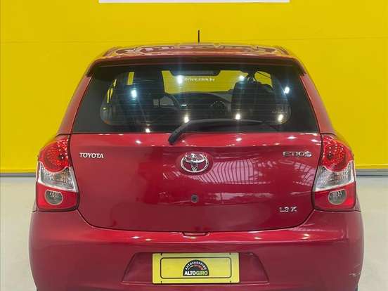 TOYOTA-ETIOS-1.3 X 16V FLEX 4P MANUAL TOYOTA-ETIOS-2016
