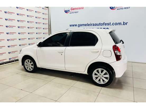 TOYOTA-ETIOS-1.5 X PLUS 16V FLEX 4P AUTOMÁTICO TOYOTA-ETIOS-2019