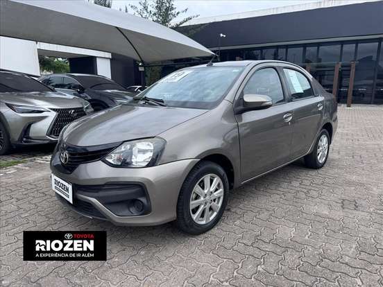 TOYOTA-ETIOS-1.5 X PLUS SEDAN 16V FLEX 4P AUTOMÁTICO TOYOTA-ETIOS-2018