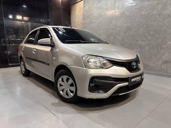 TOYOTA ETIOS 1.5 XS SEDAN 16V FLEX 4P AUTOMÁTICO