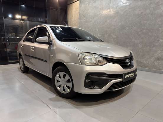 TOYOTA-ETIOS-1.5 XS SEDAN 16V FLEX 4P AUTOMÁTICO TOYOTA-ETIOS-2017