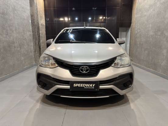 TOYOTA-ETIOS-1.5 XS SEDAN 16V FLEX 4P AUTOMÁTICO TOYOTA-ETIOS-2017