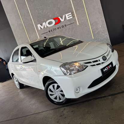 TOYOTA-ETIOS-2016