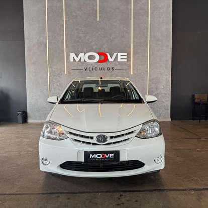 TOYOTA-ETIOS-2016