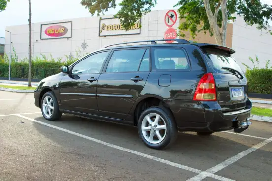 TOYOTA-FIELDER-1.8 16V GASOLINA 4P AUTOMÁTICO TOYOTA-FIELDER-2004