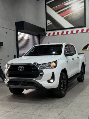 TOYOTA-HILUX-2.7 VVT-i FLEX CD SRV 4X2 AUTOMÁTICO TOYOTA-HILUX-2021