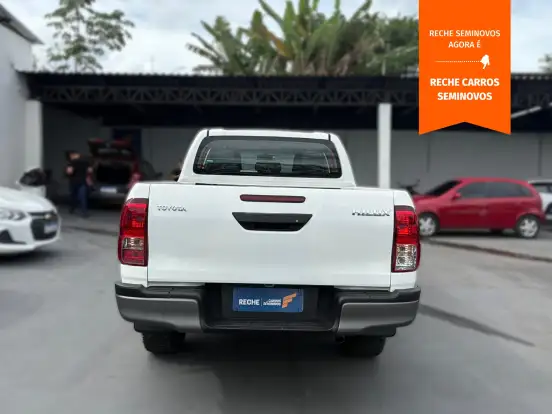 TOYOTA-HILUX-2.8 D-4D TURBO DIESEL CD POWER PACK 4X4 AUTOMÁTICO TOYOTA-HILUX-2024