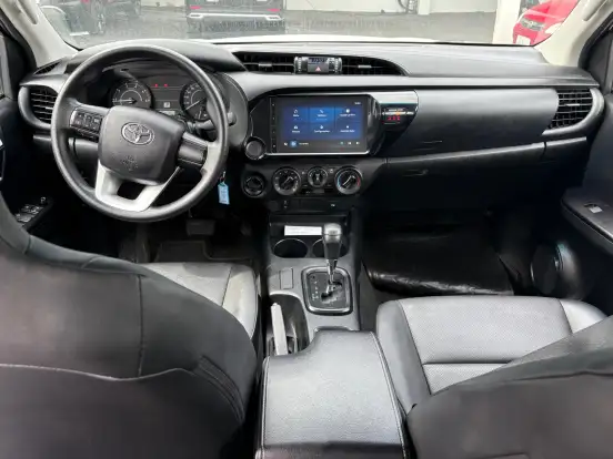 TOYOTA-HILUX-2.8 D-4D TURBO DIESEL CD POWER PACK 4X4 AUTOMÁTICO TOYOTA-HILUX-2024