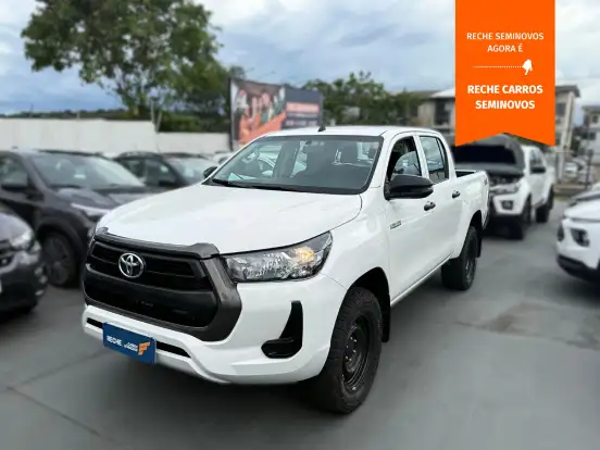 TOYOTA-HILUX-2.8 D-4D TURBO DIESEL CD POWER PACK 4X4 AUTOMÁTICO TOYOTA-HILUX-2024