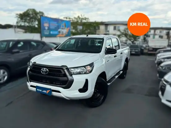 TOYOTA-HILUX-2.8 D-4D TURBO DIESEL CD POWER PACK 4X4 AUTOMÁTICO TOYOTA-HILUX-2024