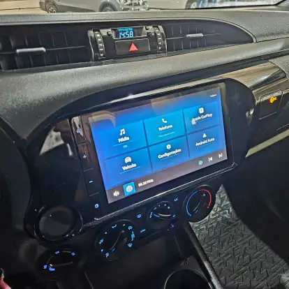 TOYOTA-HILUX-2024