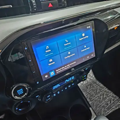 TOYOTA-HILUX-2025