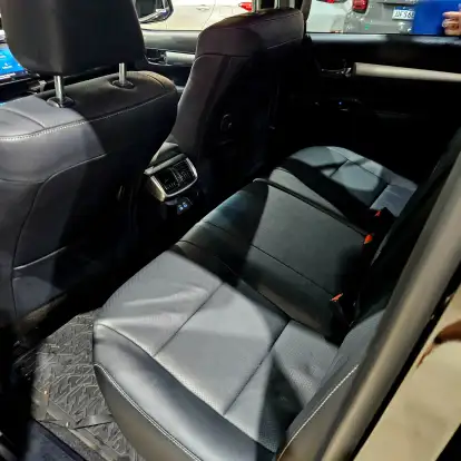 TOYOTA-HILUX-2025