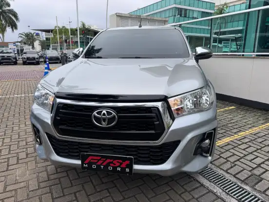 TOYOTA-HILUX-2.8 SRV 4X4 CD 16V DIESEL 4P AUTOMÁTICO TOYOTA-HILUX-2020