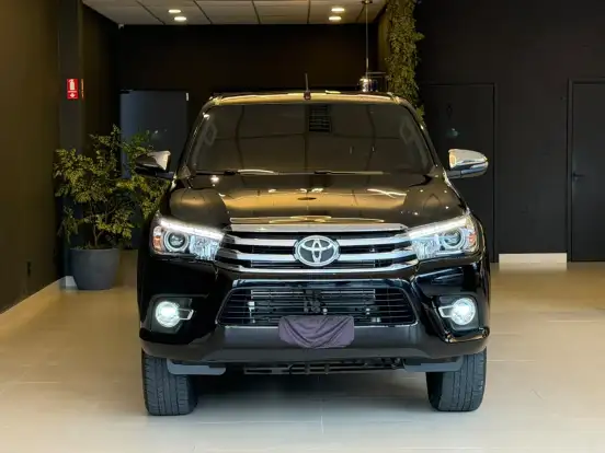 TOYOTA-HILUX-2.8 SRX 4X4 CD 16V DIESEL 4P AUTOMÁTICO TOYOTA-HILUX-2018