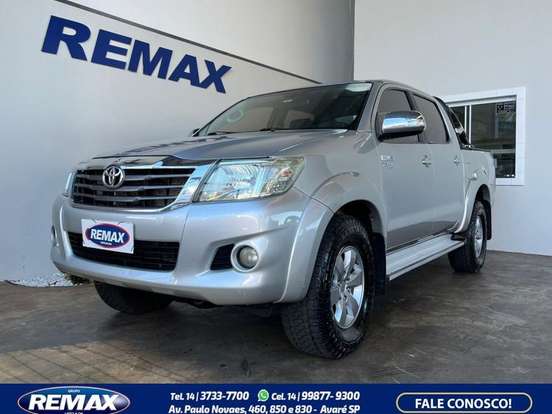 TOYOTA-HILUX-2.7 SRV 4X4 CD 16V FLEX 4P AUTOMÁTICO TOYOTA-HILUX-2013