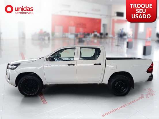 TOYOTA-HILUX-2.8 D-4D TURBO DIESEL CD POWER PACK 4X4 MANUAL TOYOTA-HILUX-2023