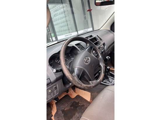 TOYOTA-HILUX-2014